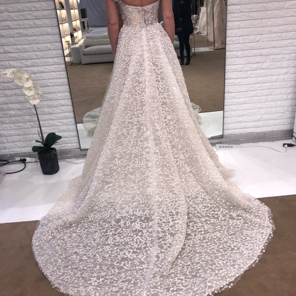 Berta Bridal Wedding dress 20-03 - Picture 7 of 9